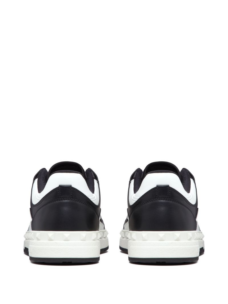 Black Freedots Leather Sneakers