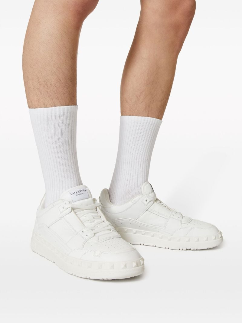 White Freedots Low Top Sneakers