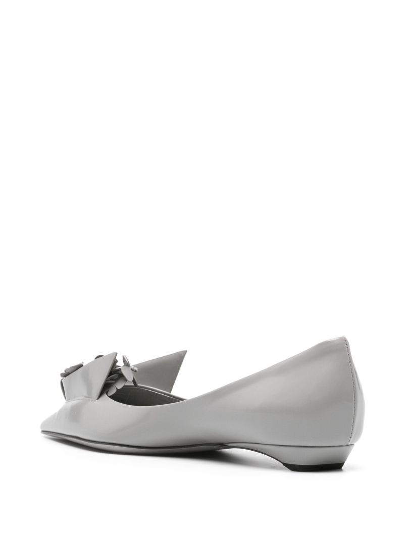 Grey Floral-appliquÃ_x0083_Â© Leather Ballet Pumps