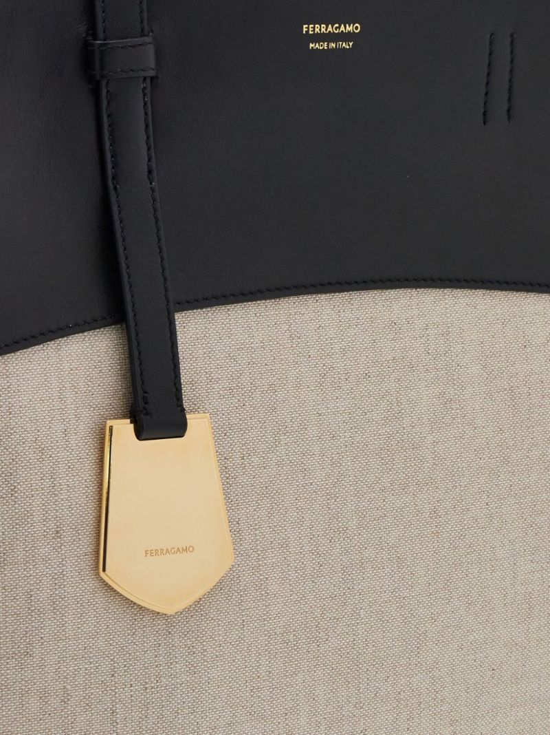 Neutral Charming Medium Tote Bag