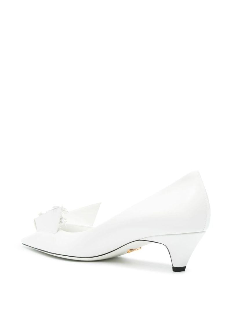 White 45 Floral-appliquÃ_x0083_Â© Leather Pumps