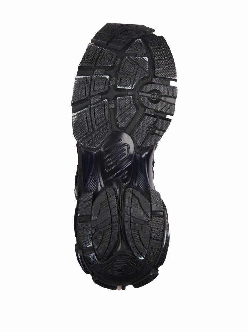 Black Runner Sneakers