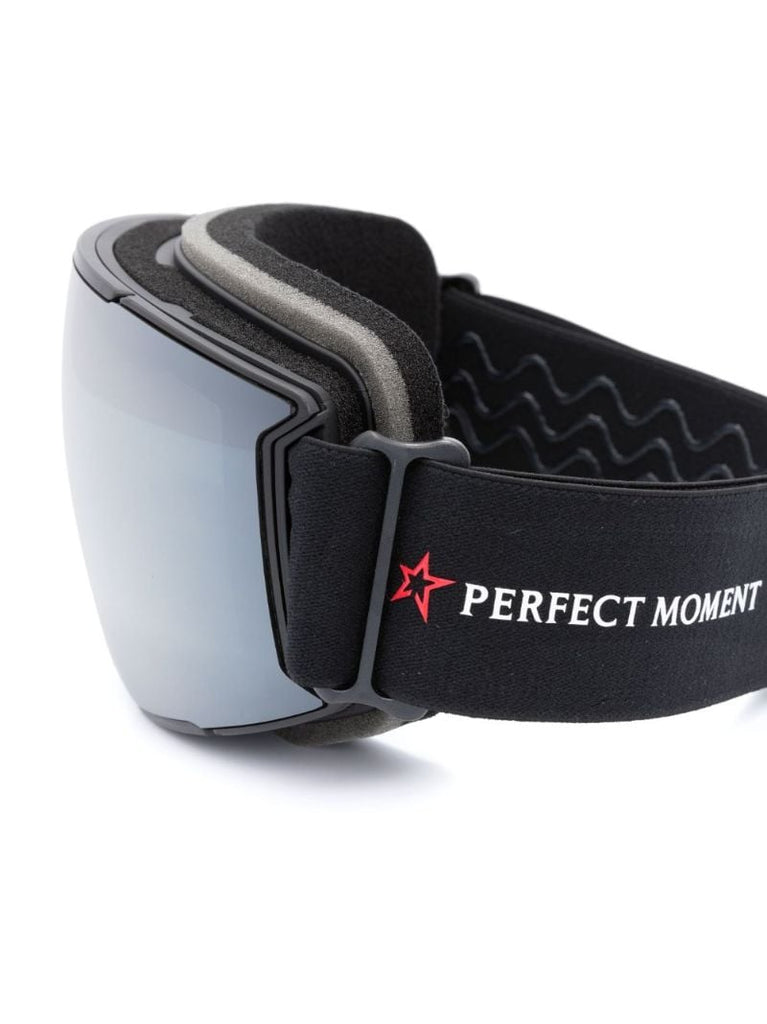 Black Mirrored Ski Goggles