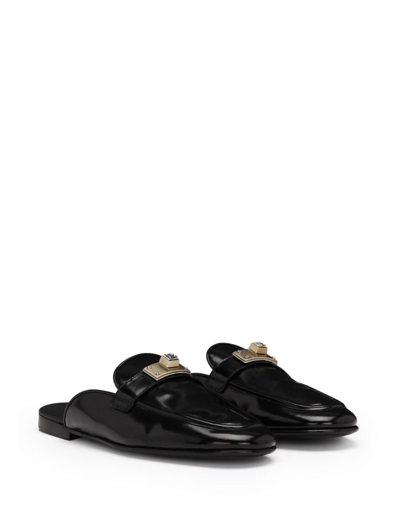 Black Logo-plaque Slides