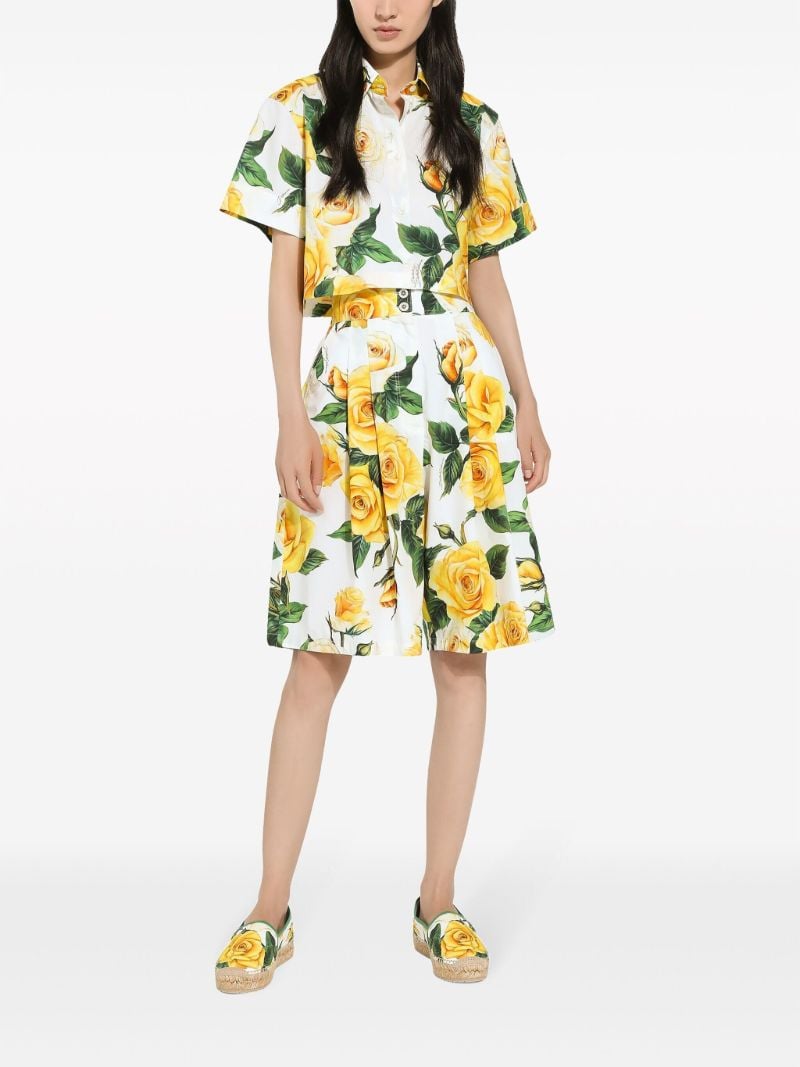 White Rose Print Cropped Shirt