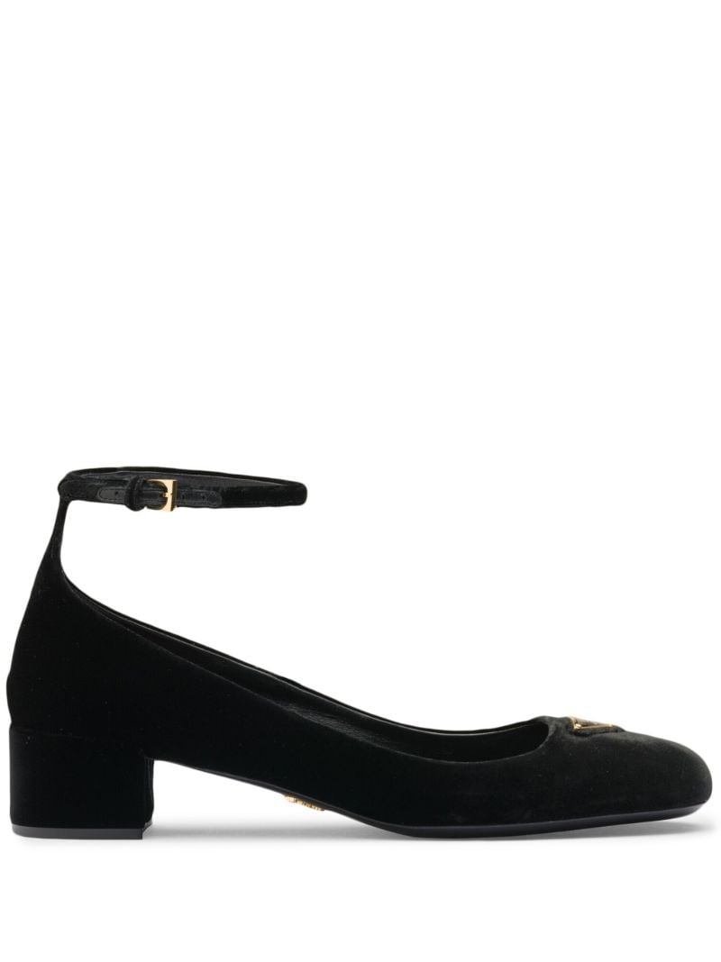 Black Triangle-logo 35 Velvet Ballet Pumps