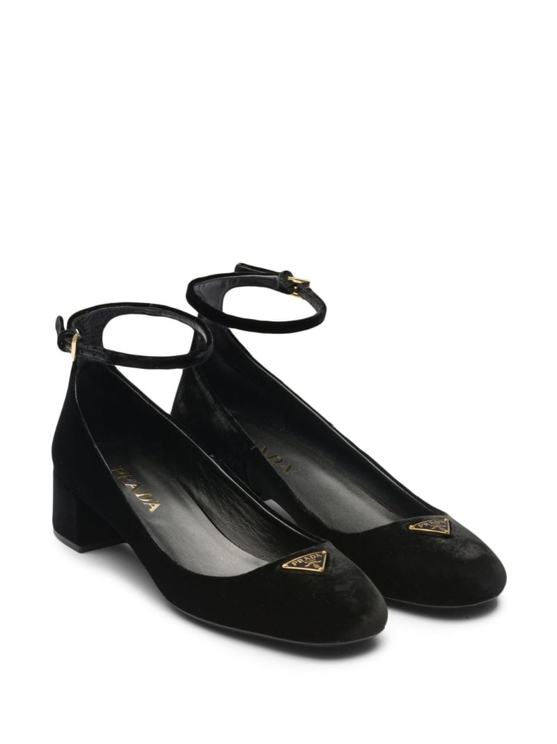 Black Triangle-logo 35 Velvet Ballet Pumps