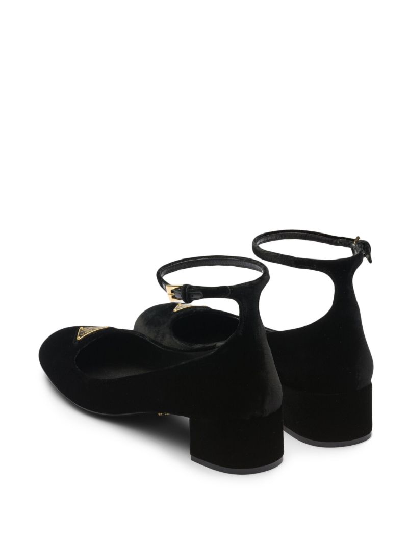 Black Triangle-logo 35 Velvet Ballet Pumps