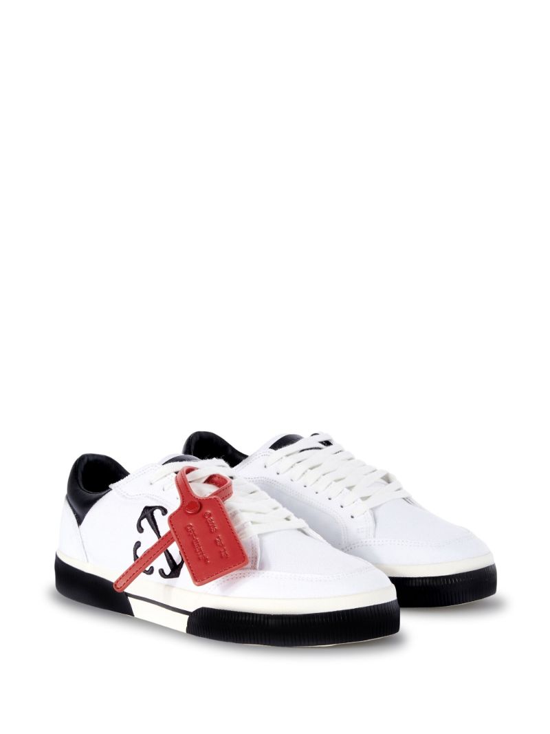 White Low Vulcanized Canvas Sneakers