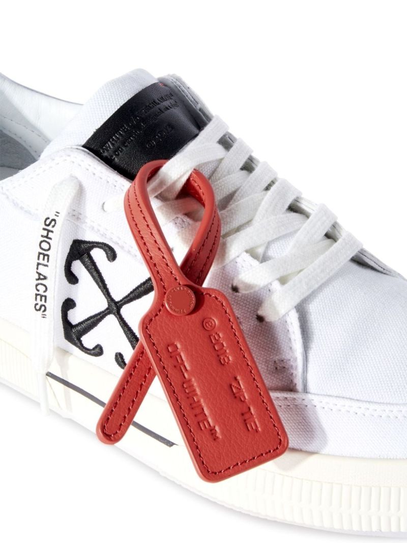 White New Low Vulcanized Canvas Sneakers