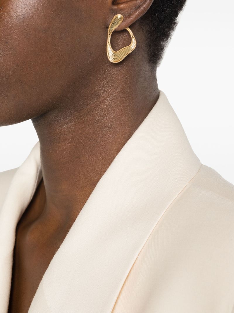 18k Yellow Gold Stream Lines Hoop Earrings