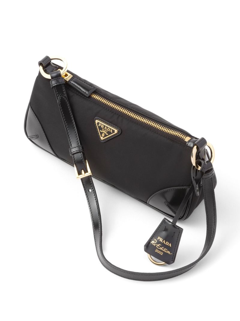 Black Re-edition 2002 Shoulder Bag