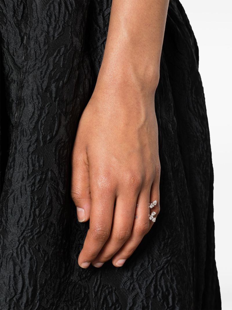 18k White Gold Serti Sur Vide Diamond Ring