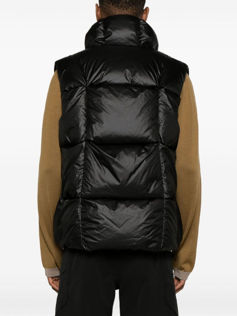 Black Three-dimensional Down Vest