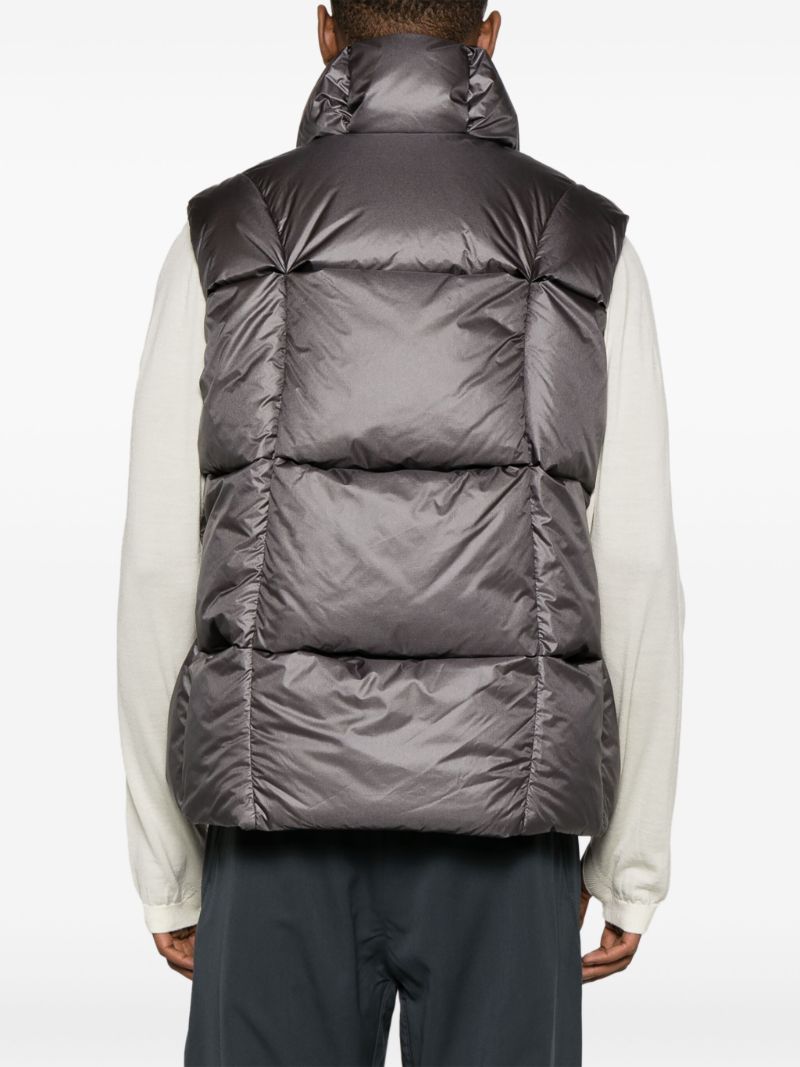 Grey Three-dimensional Quilted Vest