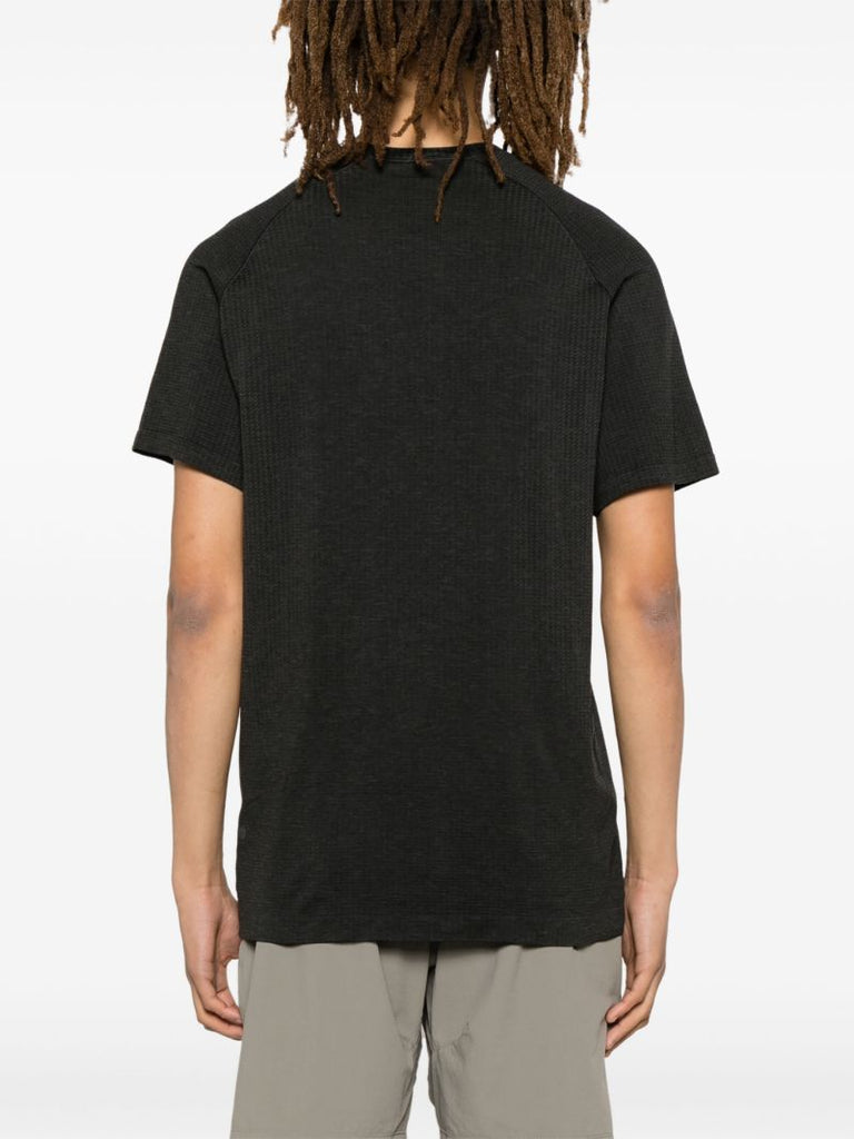 Black Metal Vent Tech Running T-shirt
