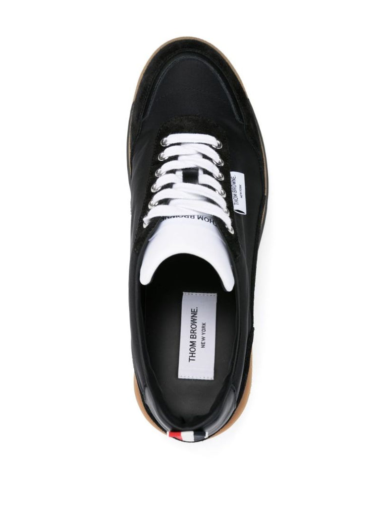 Alumni Sneakers