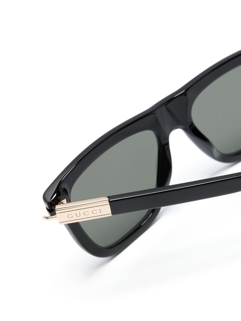 Black D-frame Sunglasses