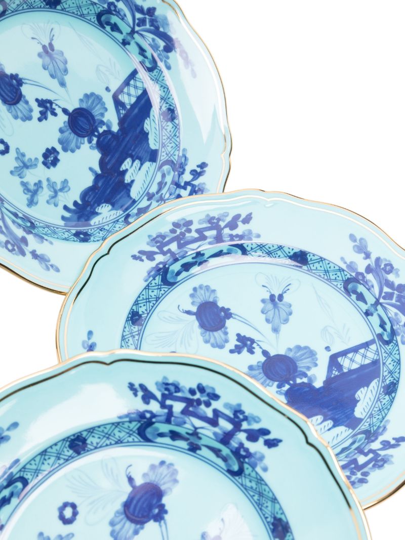 Blue Oriente Italiano Porcelain Plates Set