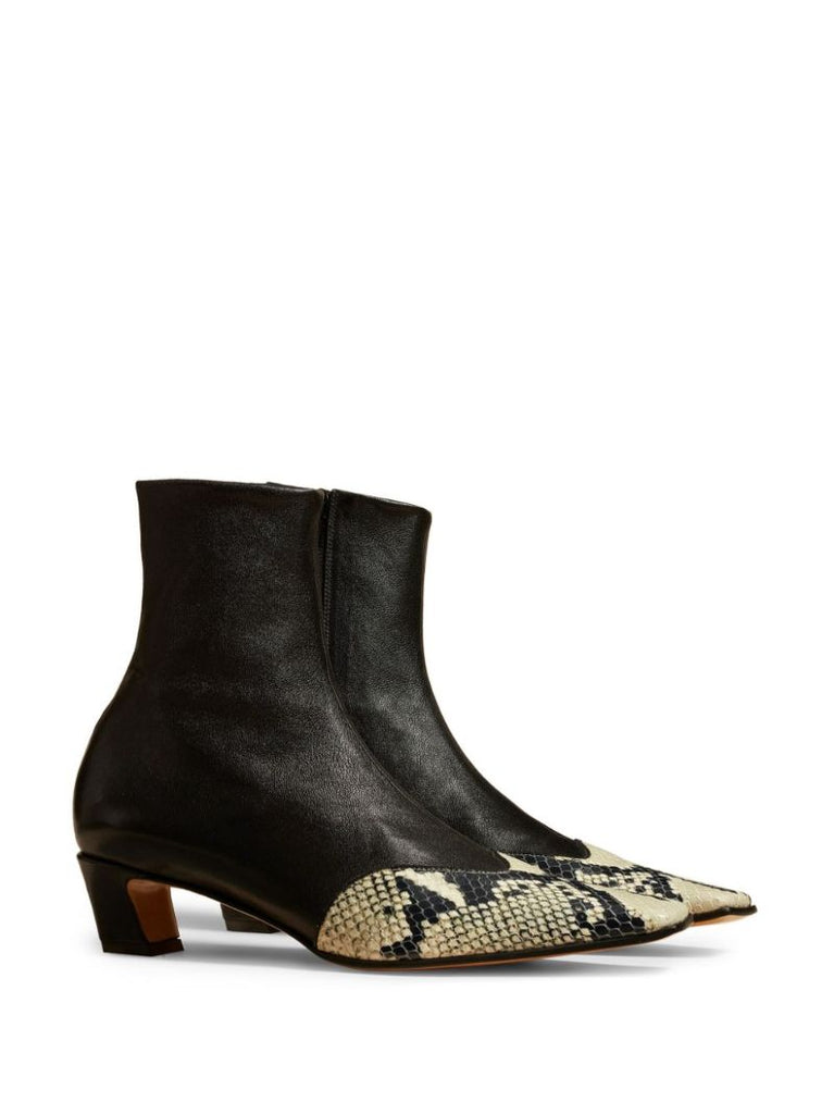 Black the Nevada 40 Ankle Boots