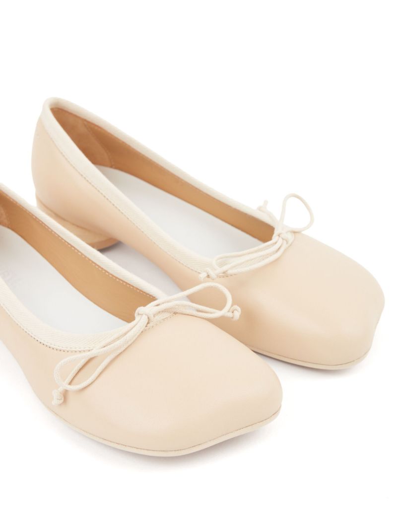 Neutral Anatomic Leather Ballet Pumps