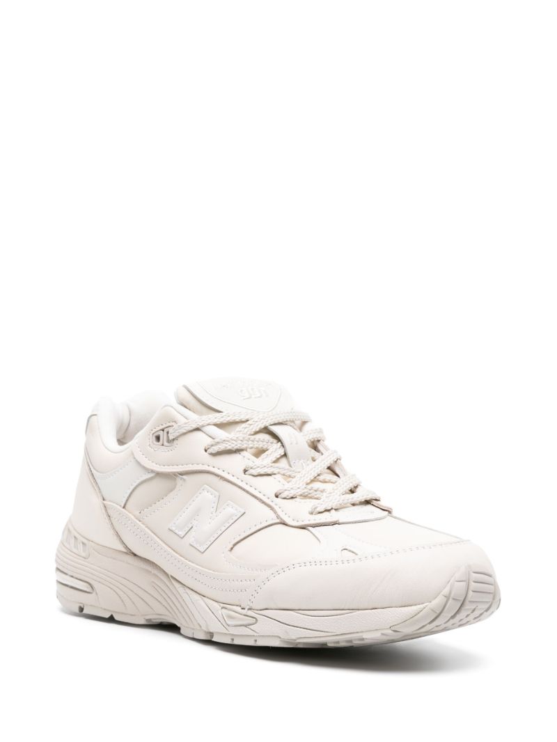 Made in Uk 991v1 Contemporary Luxe Sneakers