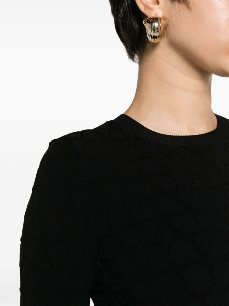 Black Short-sleeved Knitted Dress