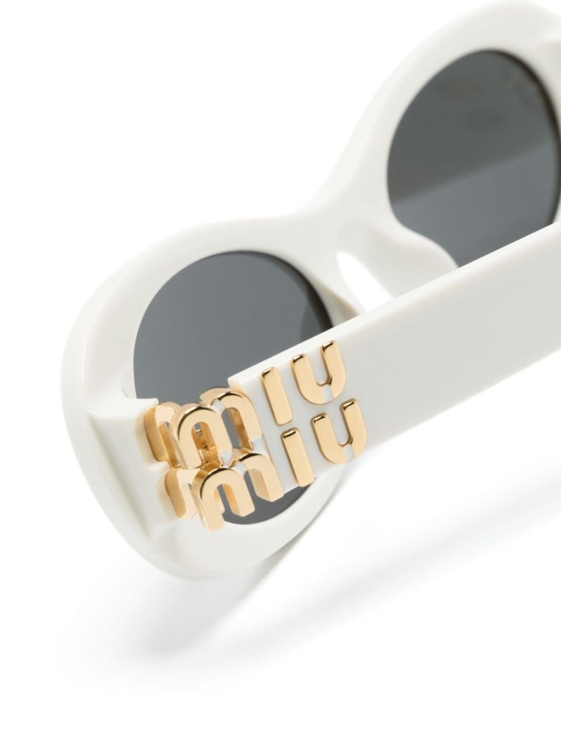 White Miu Glimpse Oval Frame Sunglasses