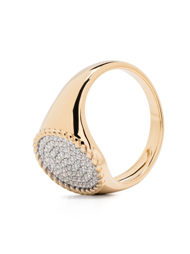 18k Yellow Gold Ovale Diamond Signet Ring