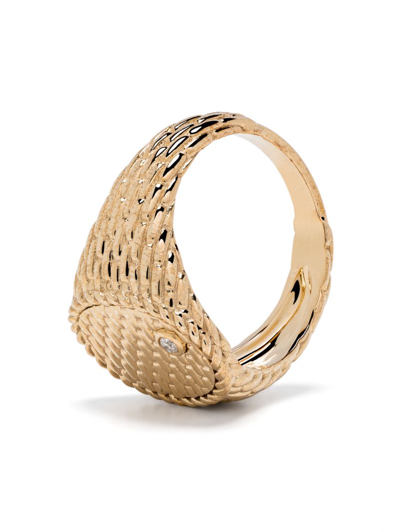 9k Yellow Gold ChevaliÃ_x0083_Â¨re Ovale Cannage Signet Ring