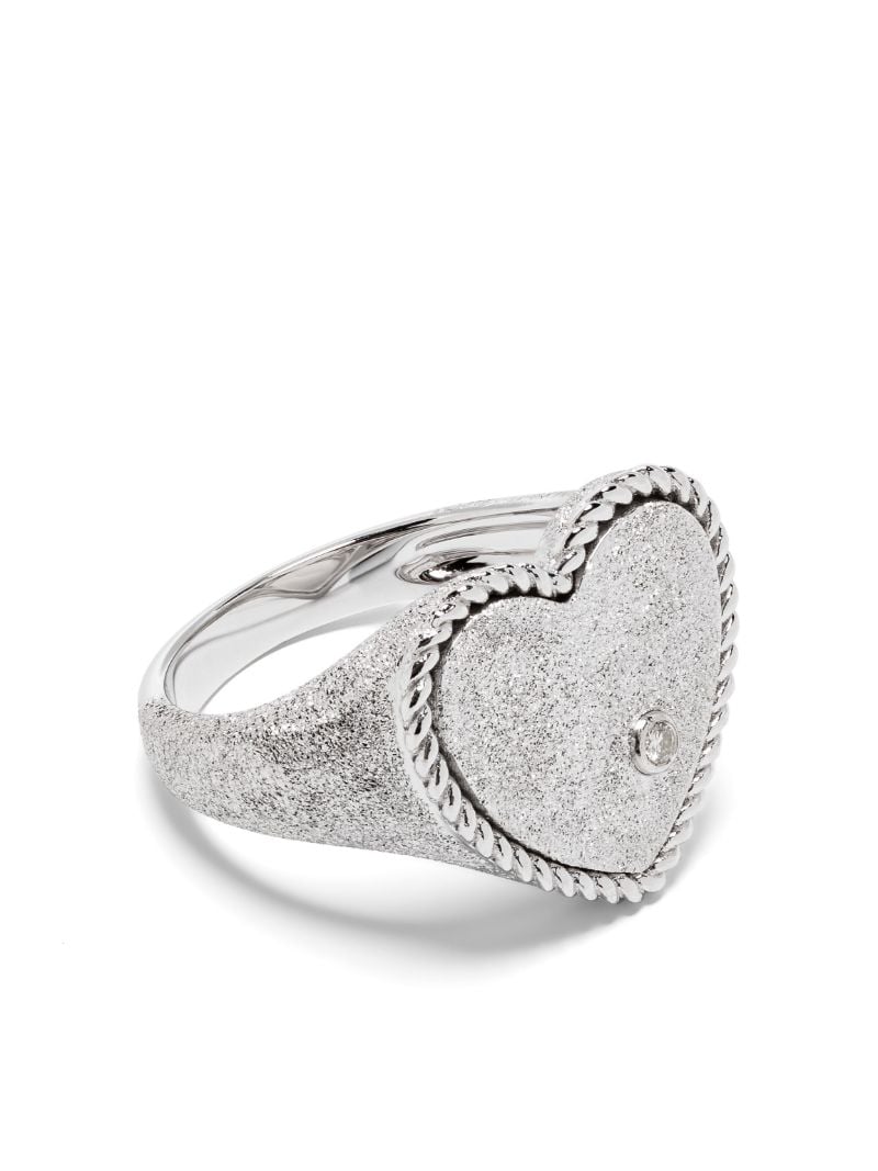 9k White Gold ChevaliÃ_x0083_Â¨re Coeur PailletÃ_x0083_Â©e Signet Ring