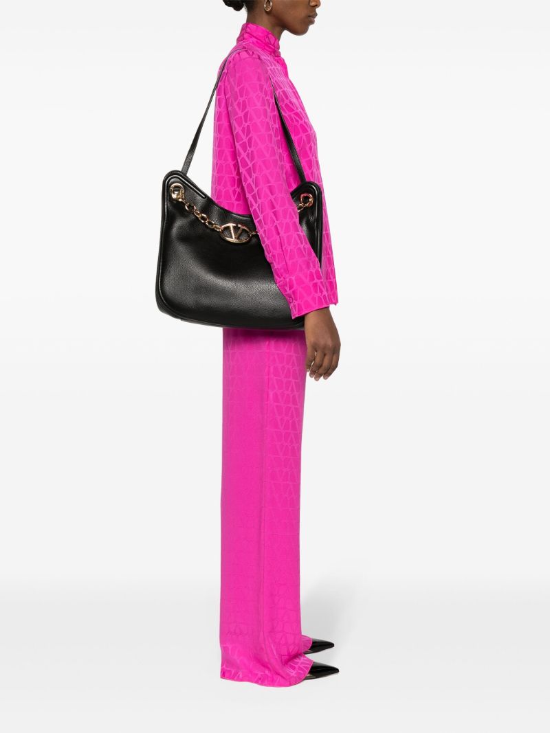 Black Vlogo Signature Chain-link Shoulder Bag