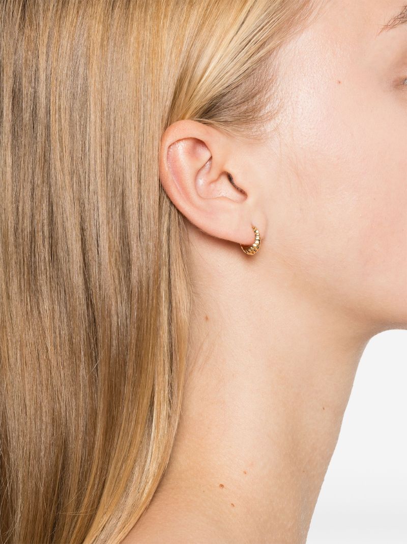 18k Yellow Gold Fluted Crescent Earring