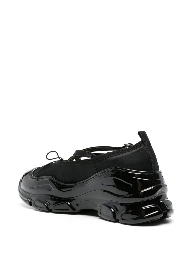 Black Criss-cross Tracker Sneakers