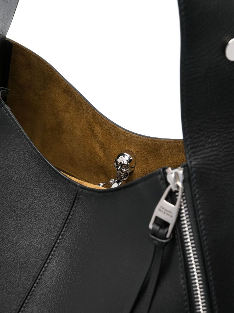 Black Skull Leather Shoulder Bag