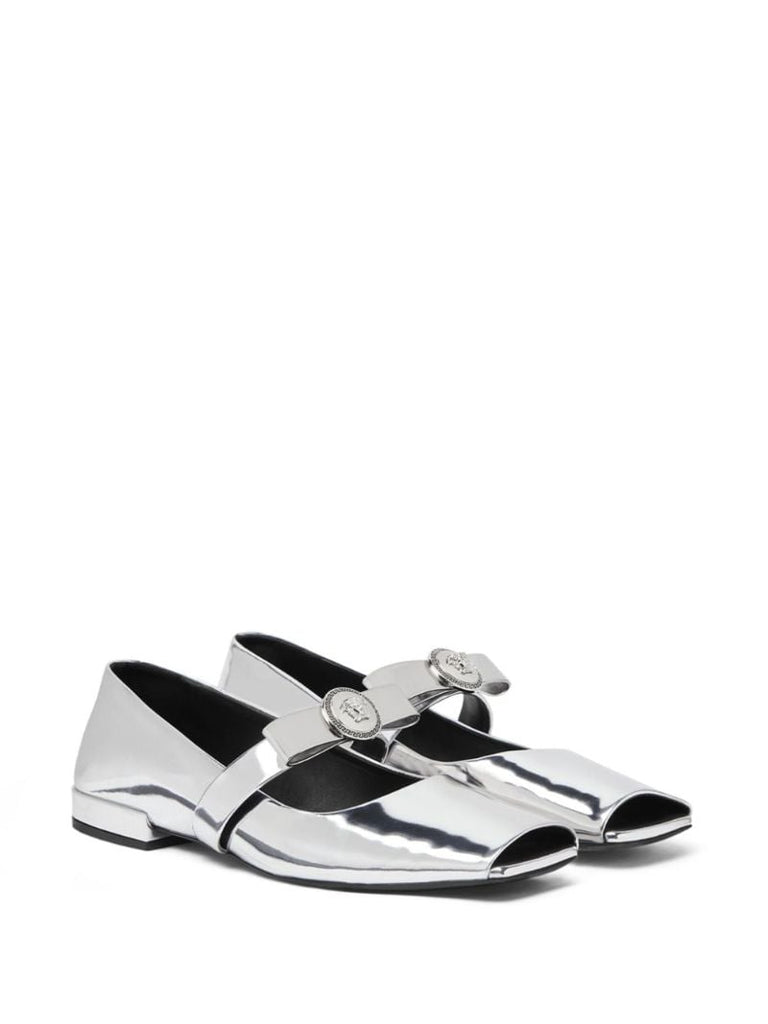 Silver-tone Gianni Ribbon Leather Ballerina Pumps