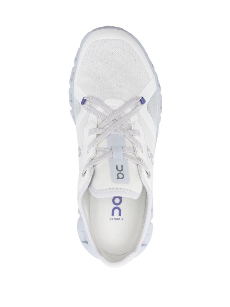 White Cloud X 3 Ad Low Top Sneakers