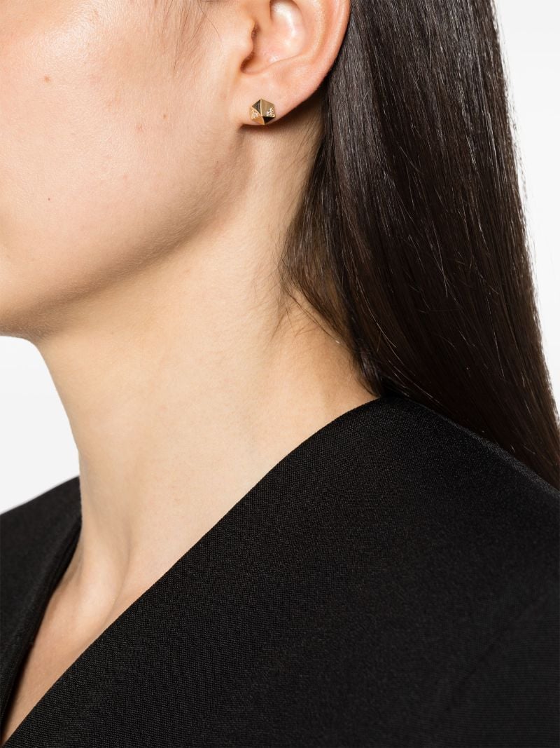 18k Yellow Gold Pyramid Diamond Stud Earrings