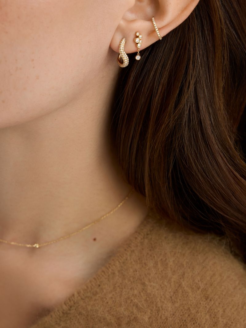 18k Yellow Gold Wavy PavÃ_x0083_Â© Diamond Earring
