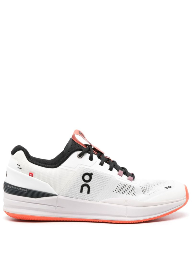 White the Roger Pro Sneakers