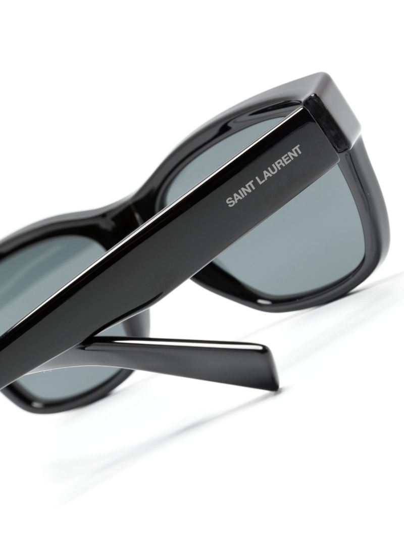 Black D-frame Sunglasses