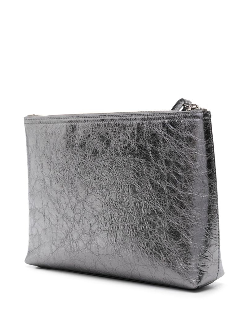 Silver Voyou Metallic-leather Pouch