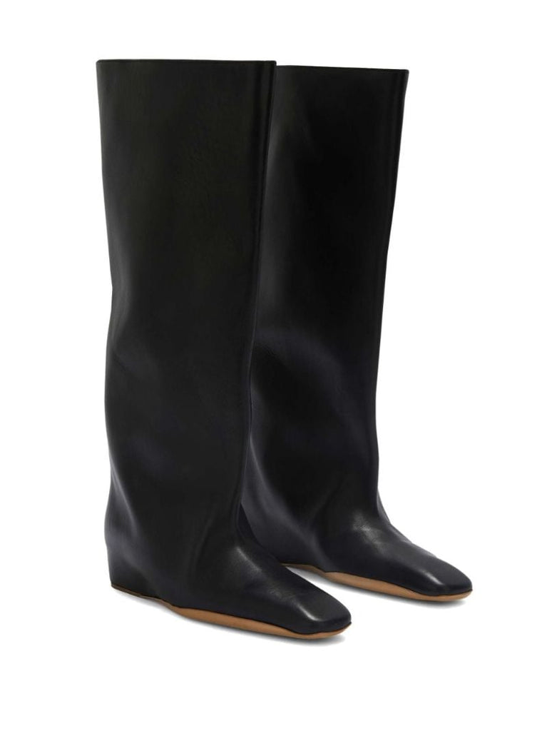 Black Knee-high Leather Boots