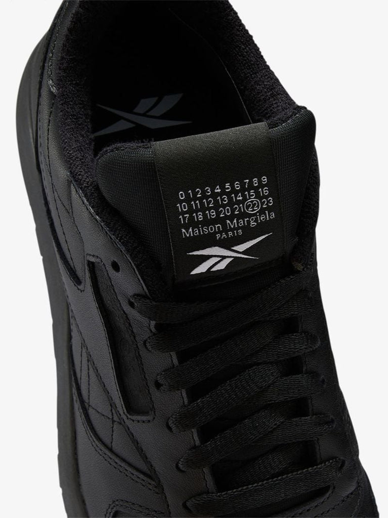X Maison Margiela Black Classic Tabi Leather Sneakers
