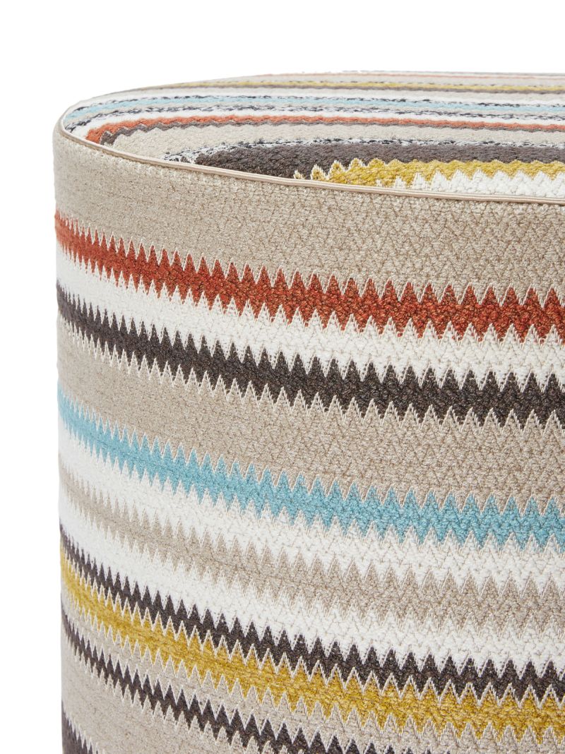 Multicolour Blurred Zigzag Pouf