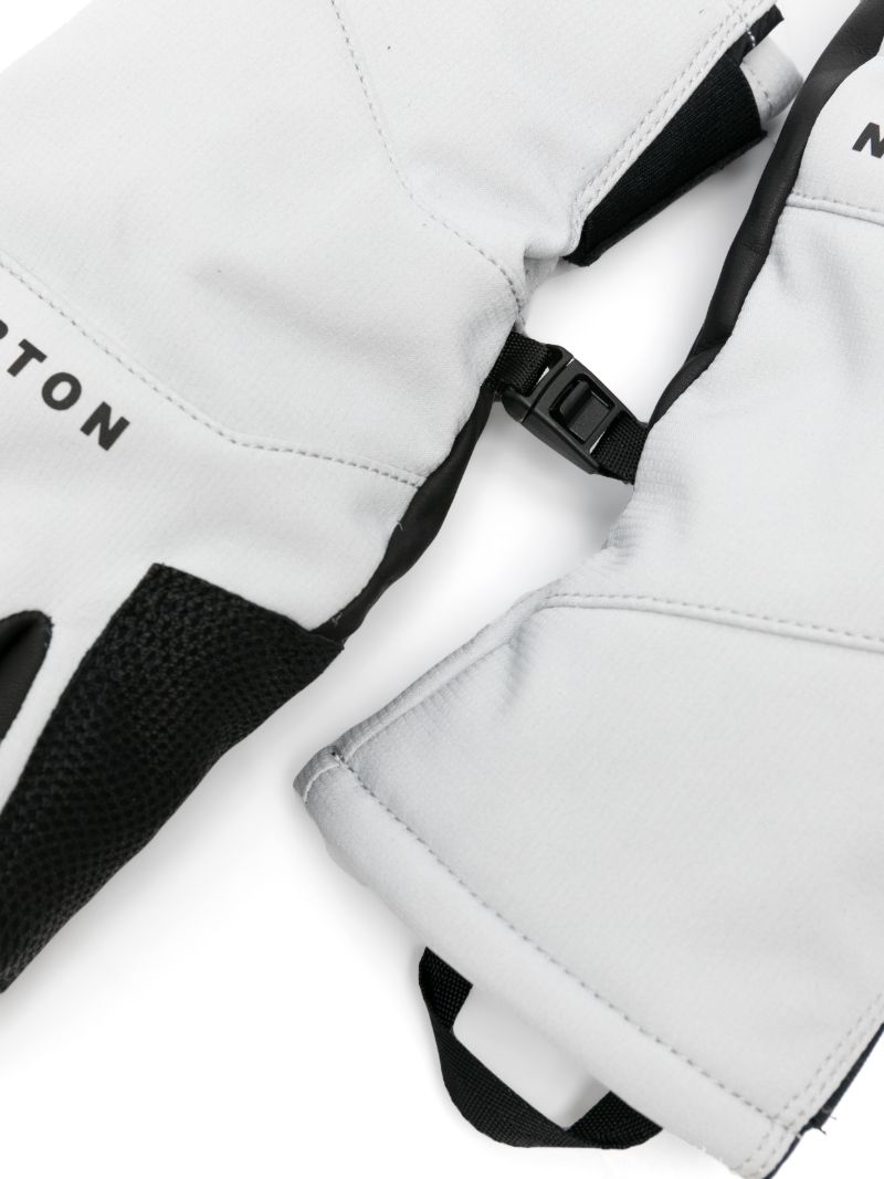 White Clutch Gore-tex Gloves