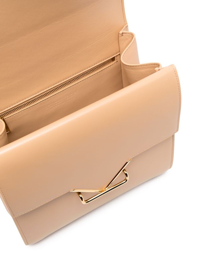 Neutral the Clip Leather Shoulder Bag