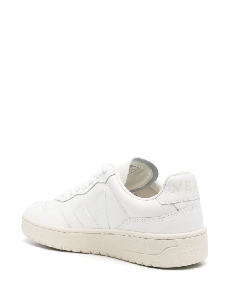 White V-90 Low-top Sneakers