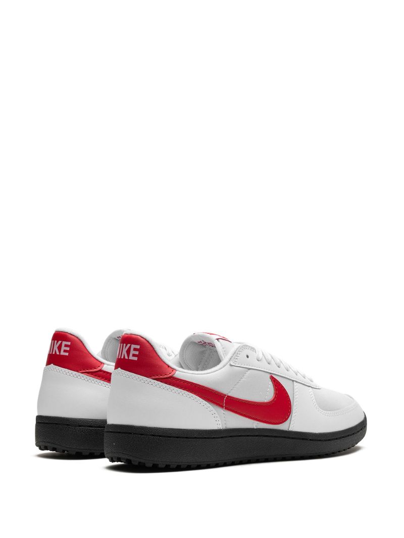 White Field General 82 Sneakers