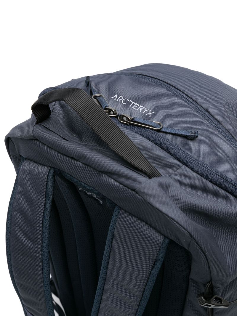 Blue Mantis 26 Hybrid Backpack